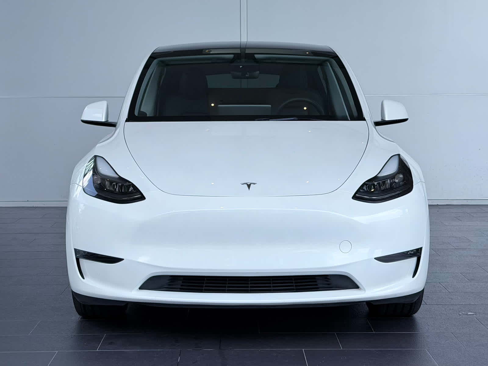 Used 2024 Pearl White Multi-Coat Tesla Long Range image 2