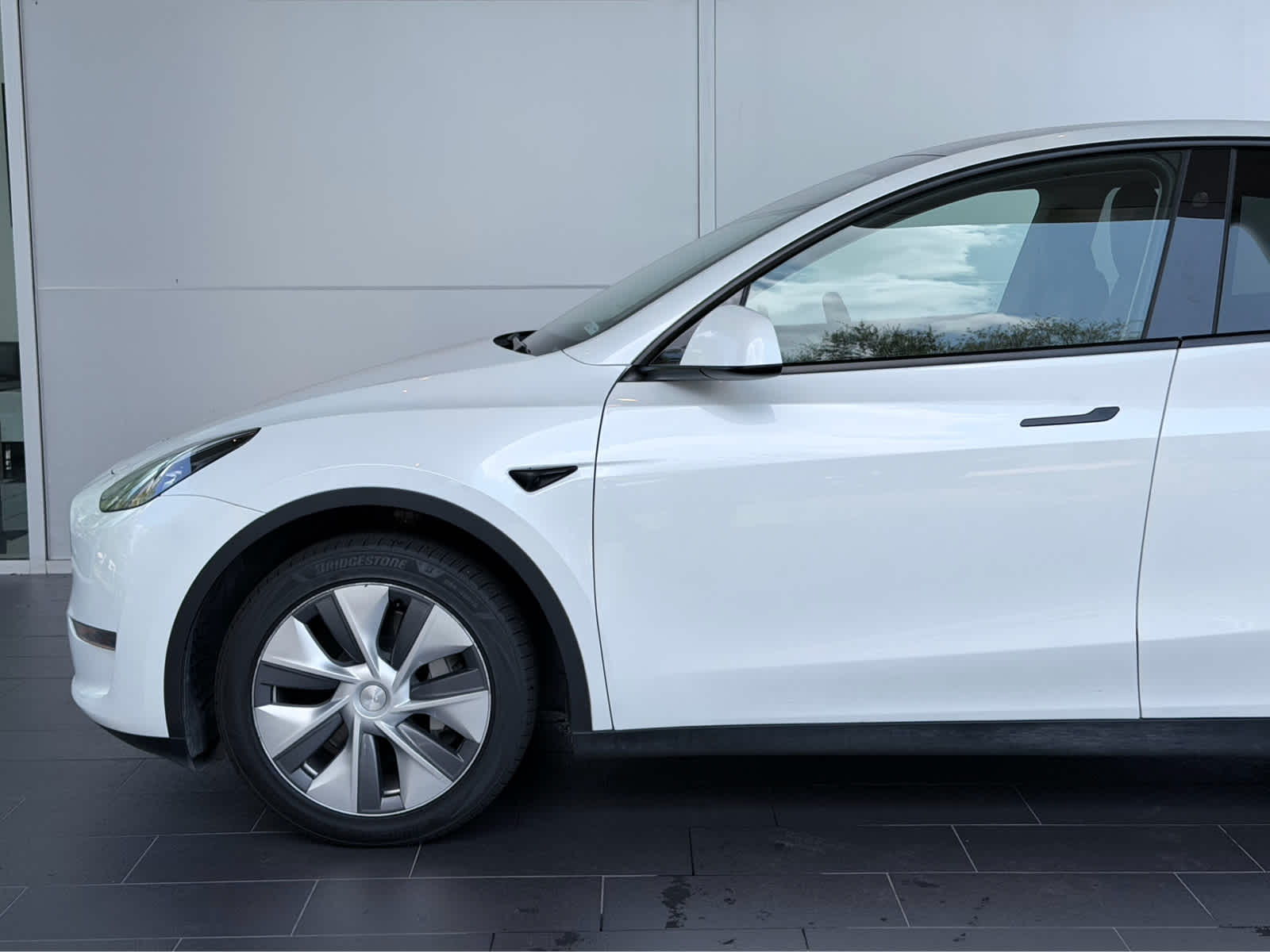 Used 2024 Pearl White Multi-Coat Tesla Long Range image 7