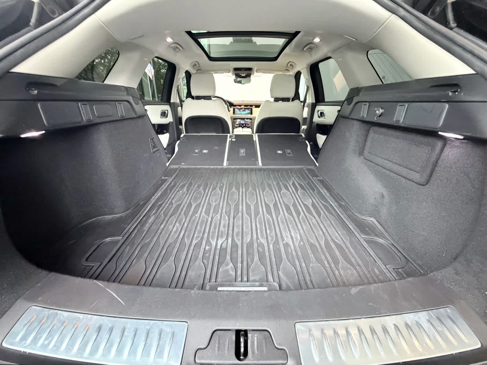 car-gallery-32