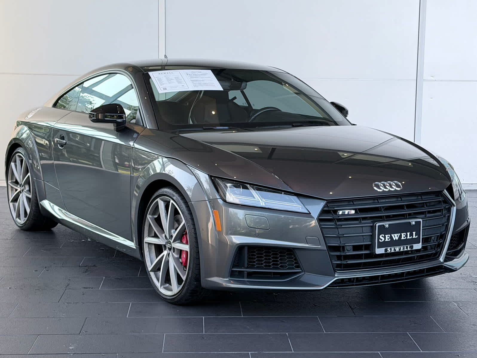 Used 2018  Audi NA image 3