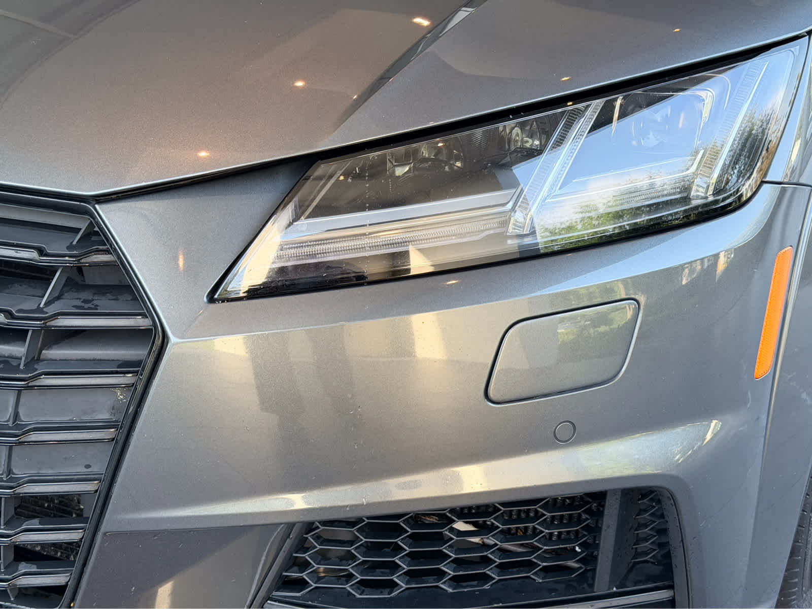 Used 2018  Audi NA image 9