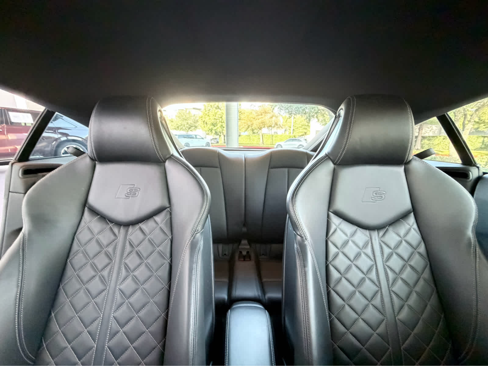 Used 2018  Audi NA image 15