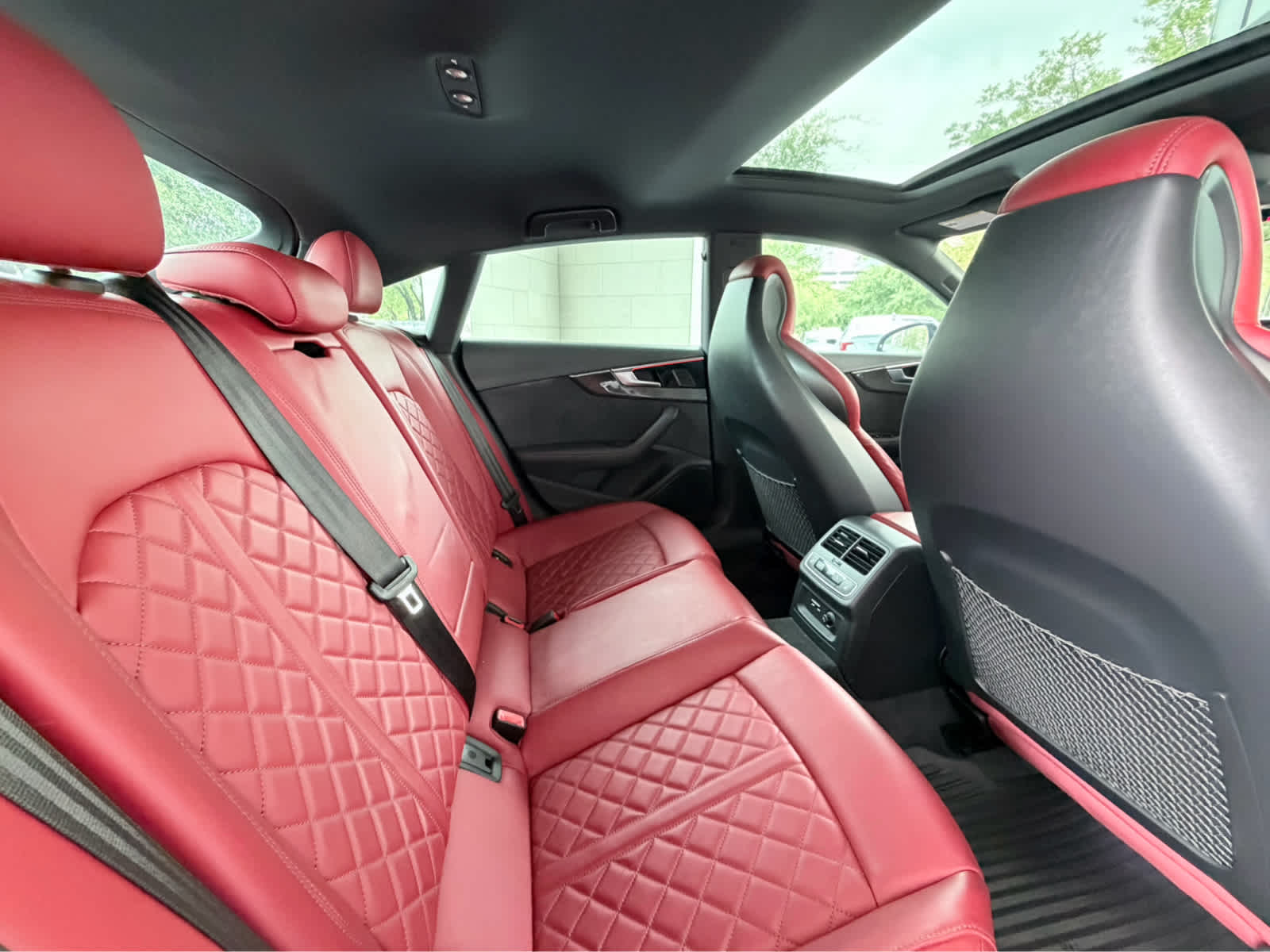 car-gallery-32