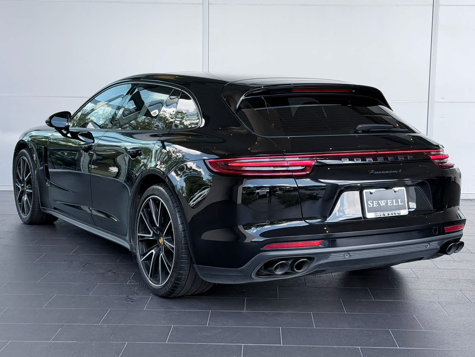 Used 2018 Black Porsche 4 image 6