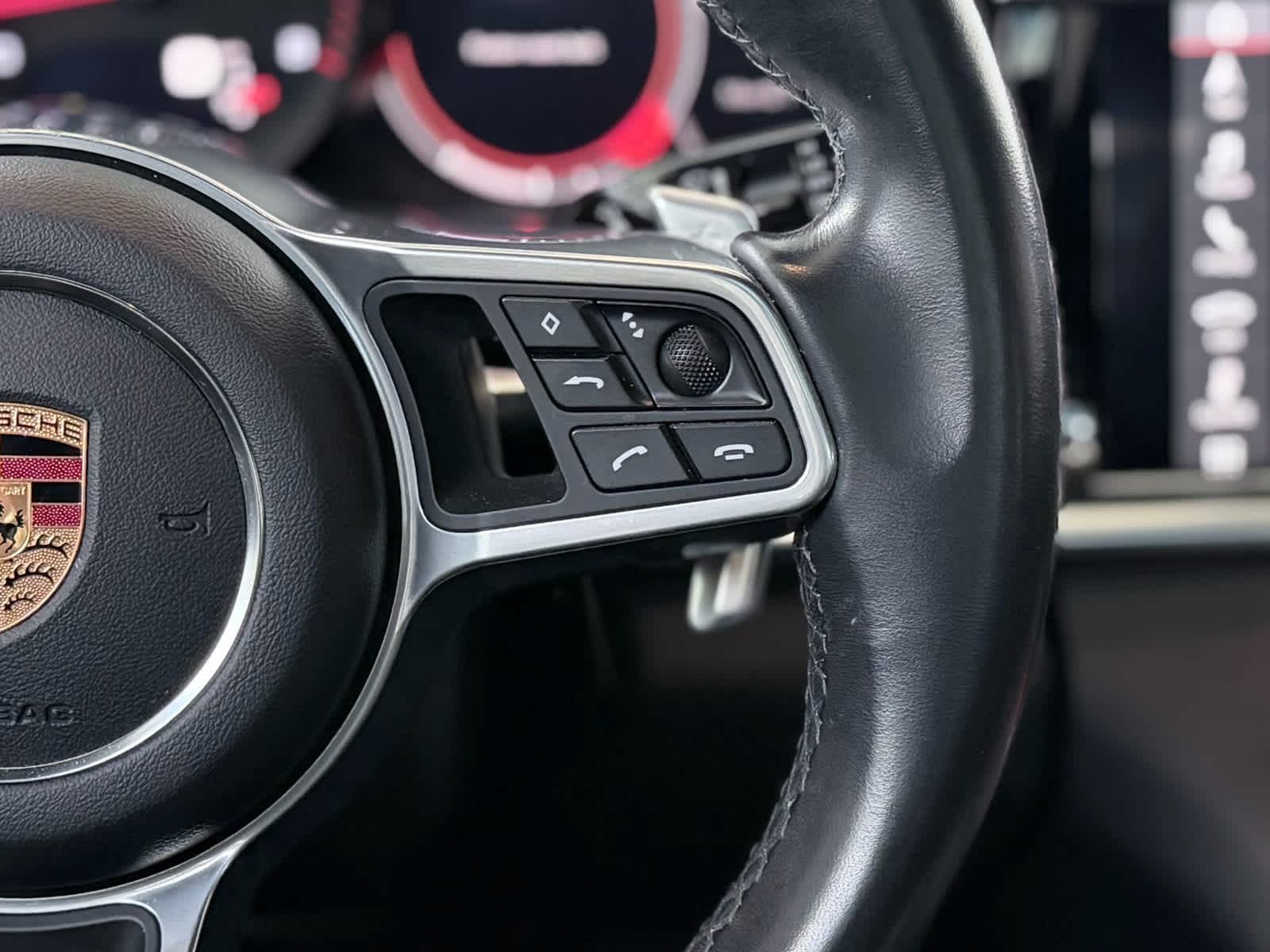 Used 2018 Black Porsche 4 image 29