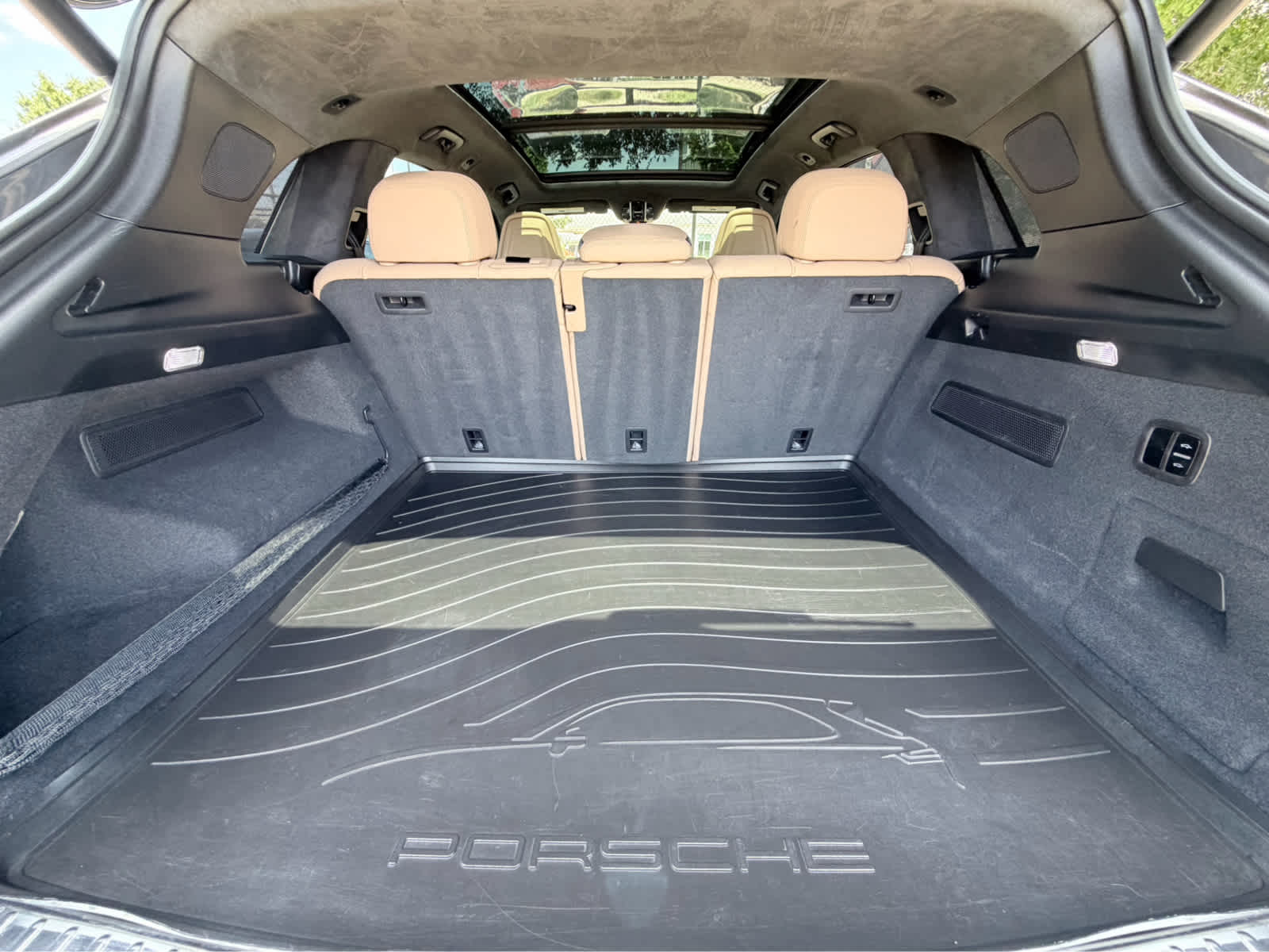 car-gallery-32