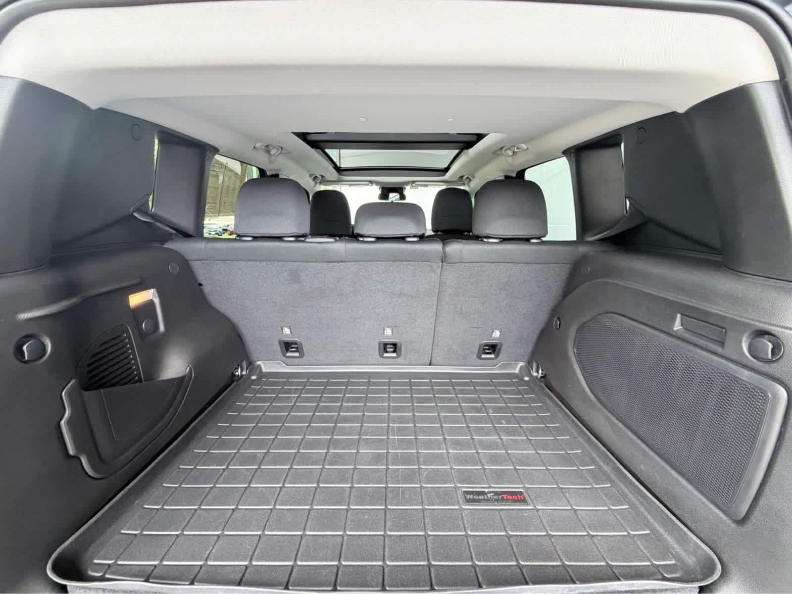 car-gallery-32
