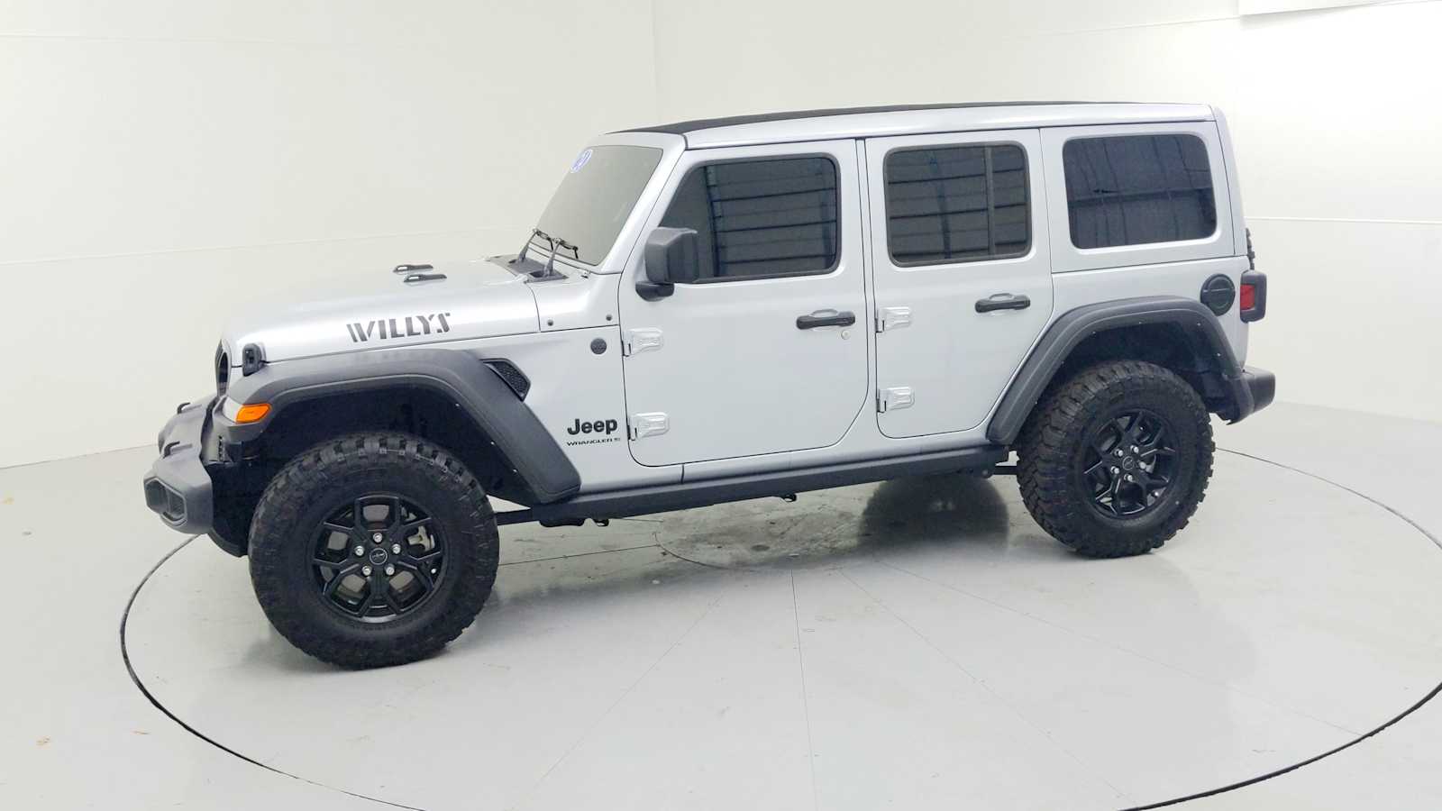 2024 Jeep Wrangler Willys - 4