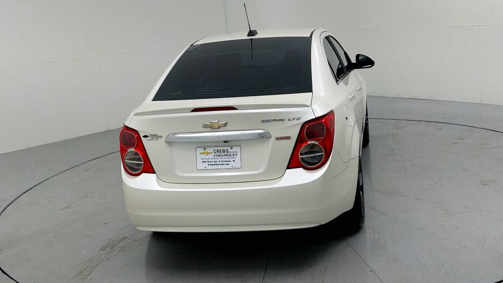 2015 Chevrolet Sonic LTZ - 8