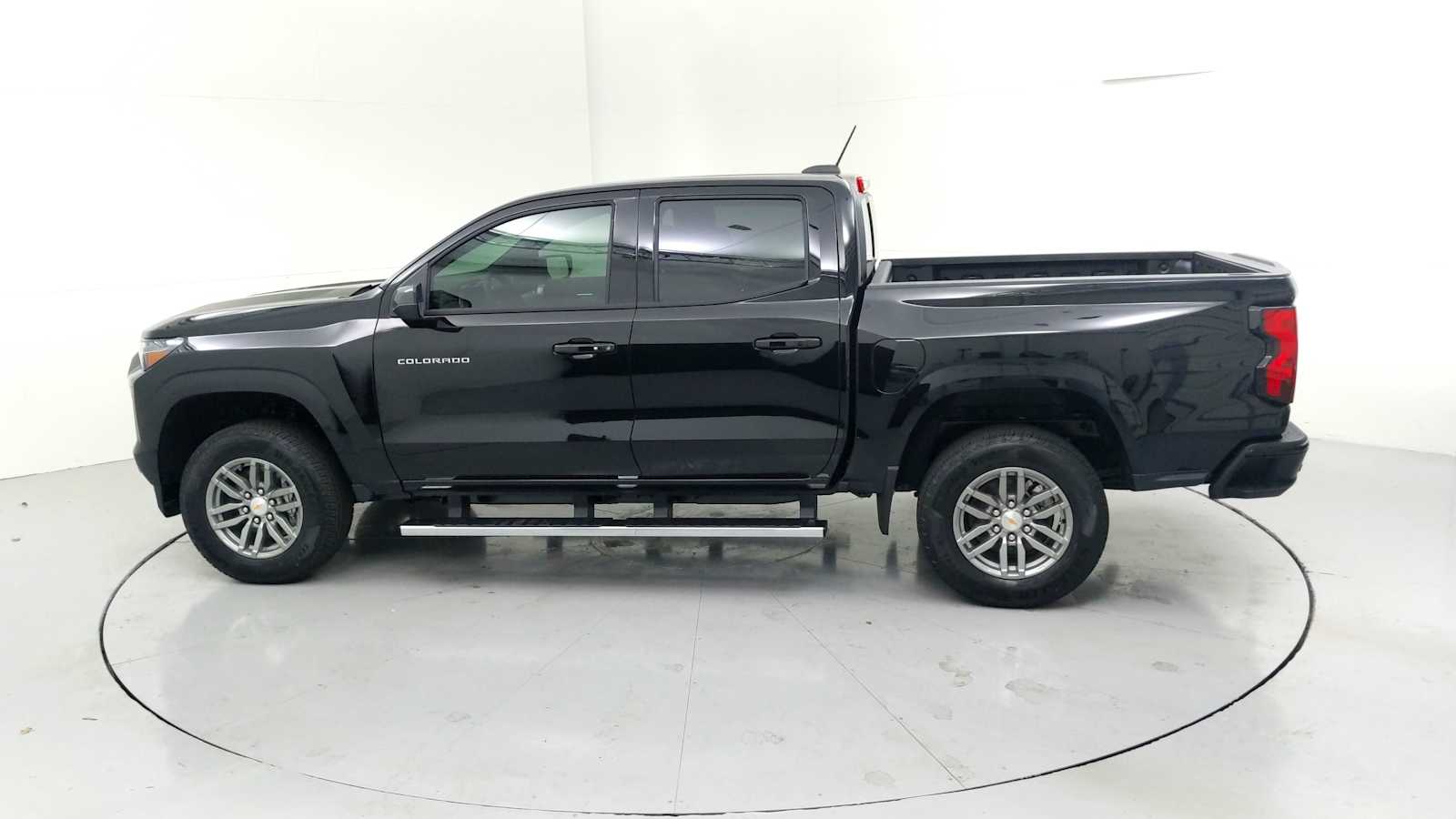 2026 Chevrolet Colorado 2WD LT Black at Crews Chevrolet