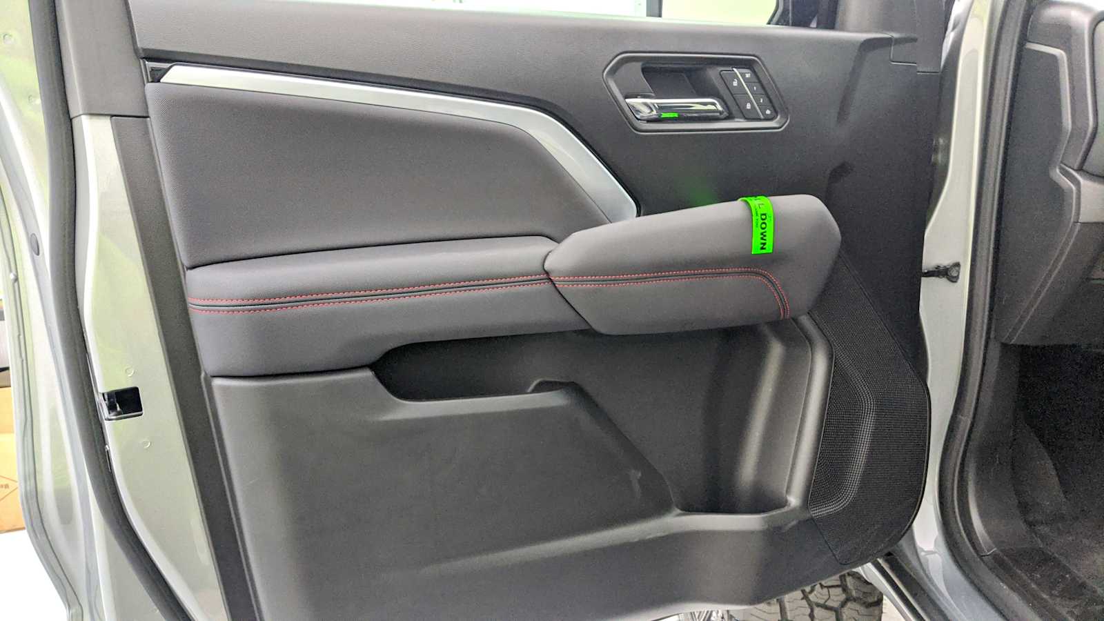 2026 Chevrolet Colorado 4WD Z71 Sterling Gray Metallic at Crews Chevrolet