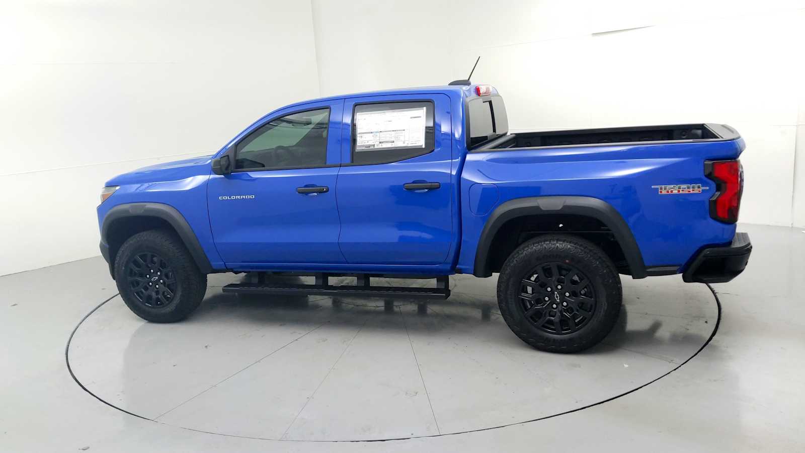 2026 Chevrolet Colorado 4WD Trail Boss Reef Blue Metallic at Crews Chevrolet