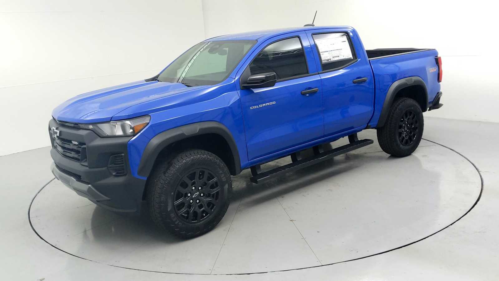 2026 Chevrolet Colorado 4WD Trail Boss Reef Blue Metallic at Crews Chevrolet