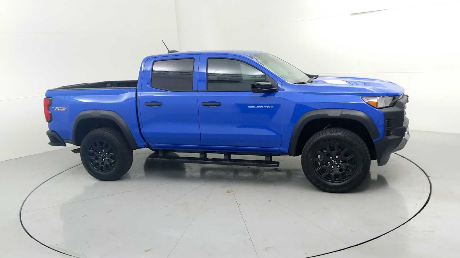2026 Chevrolet Colorado 4WD Trail Boss Reef Blue Metallic at Crews Chevrolet