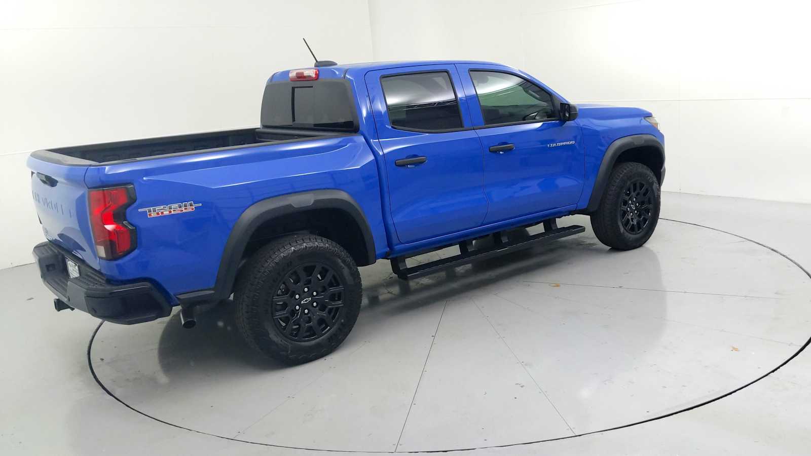 2026 Chevrolet Colorado 4WD Trail Boss Reef Blue Metallic at Crews Chevrolet