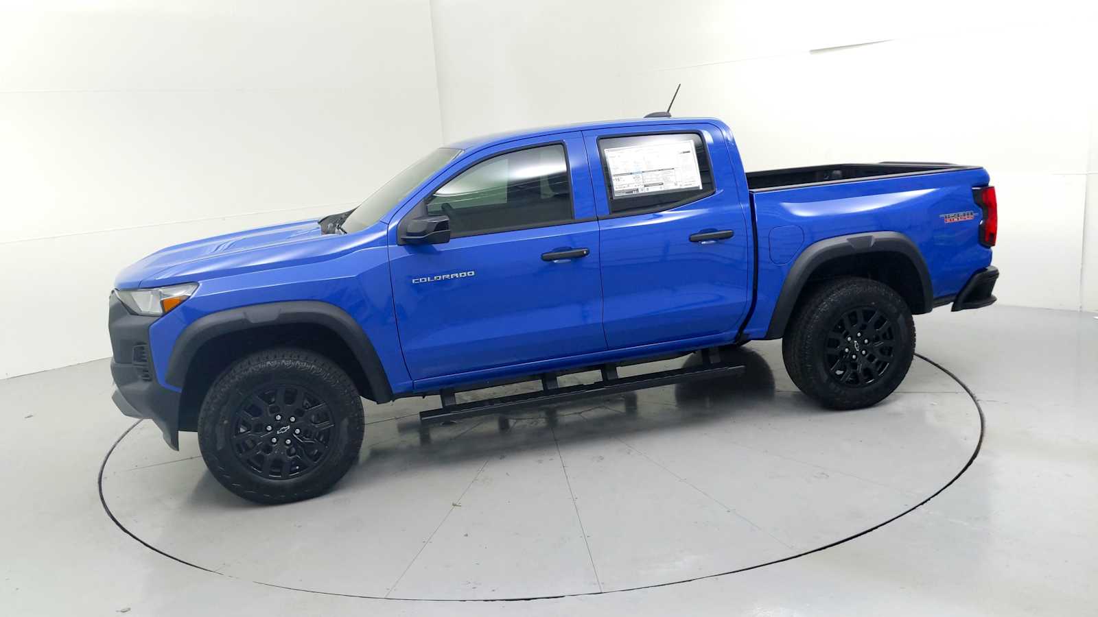 2026 Chevrolet Colorado 4WD Trail Boss Reef Blue Metallic at Crews Chevrolet