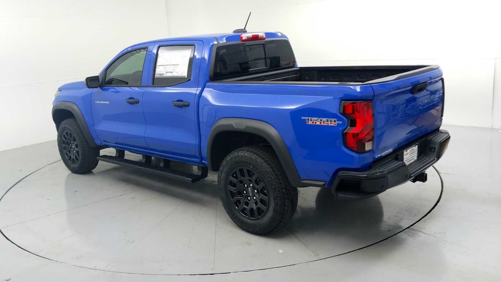 2026 Chevrolet Colorado 4WD Trail Boss Reef Blue Metallic at Crews Chevrolet