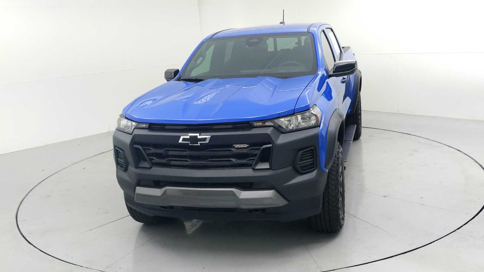 2026 Chevrolet Colorado 4WD Trail Boss Reef Blue Metallic at Crews Chevrolet