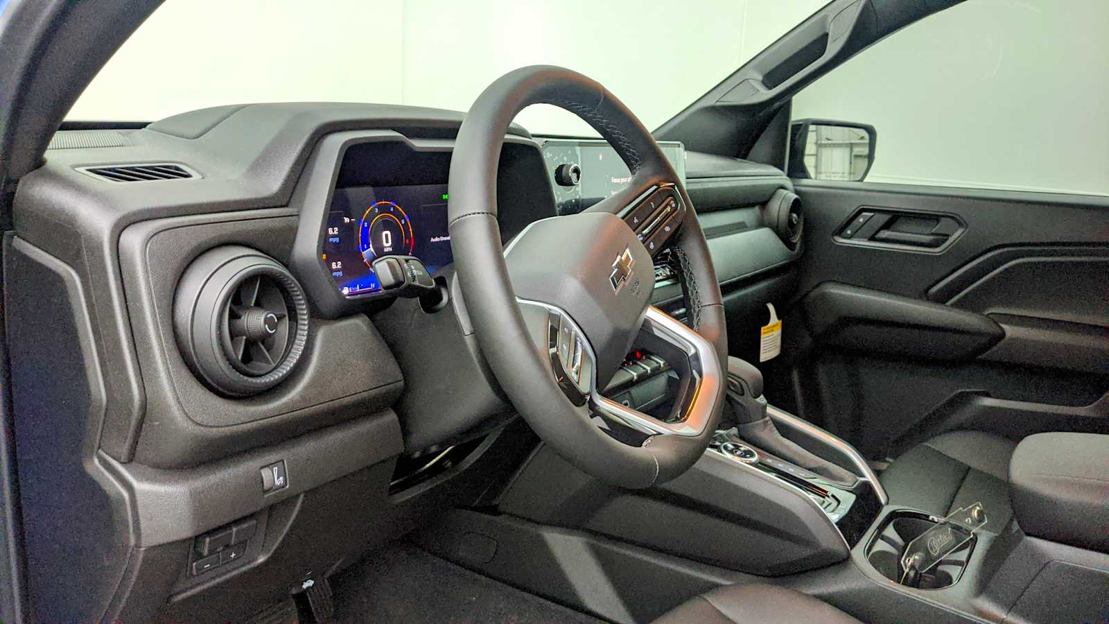 2026 Chevrolet Colorado 4WD Trail Boss Reef Blue Metallic at Crews Chevrolet