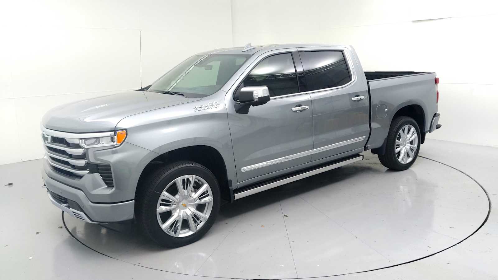 2026 Chevrolet Silverado 1500 High Country - 3