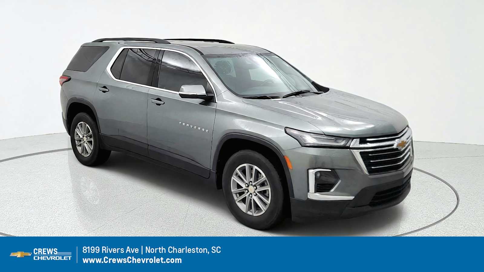 Silver Sage Metallic 2023 Chevrolet Traverse SUV / Crossover Front-Wheel Drive 9-Speed Automatic