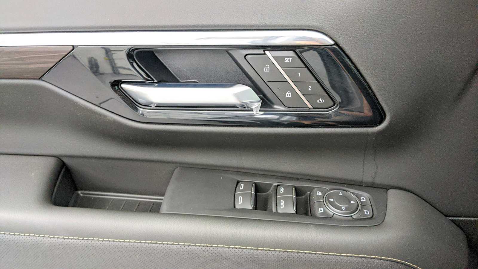 2026 Chevrolet Suburban Premier Polar White Tricoat at Crews Chevrolet