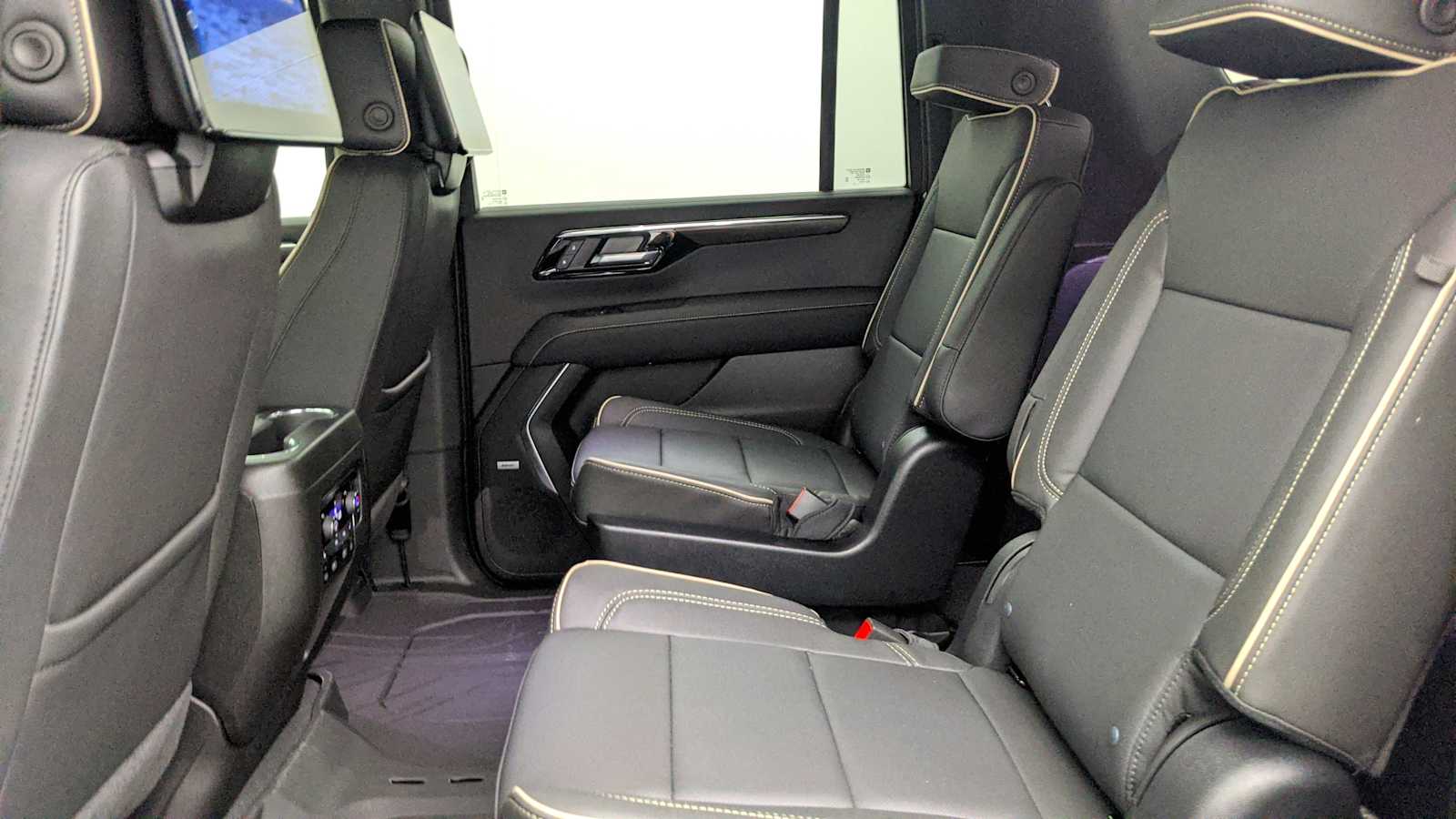 2026 Chevrolet Suburban Premier Polar White Tricoat at Crews Chevrolet