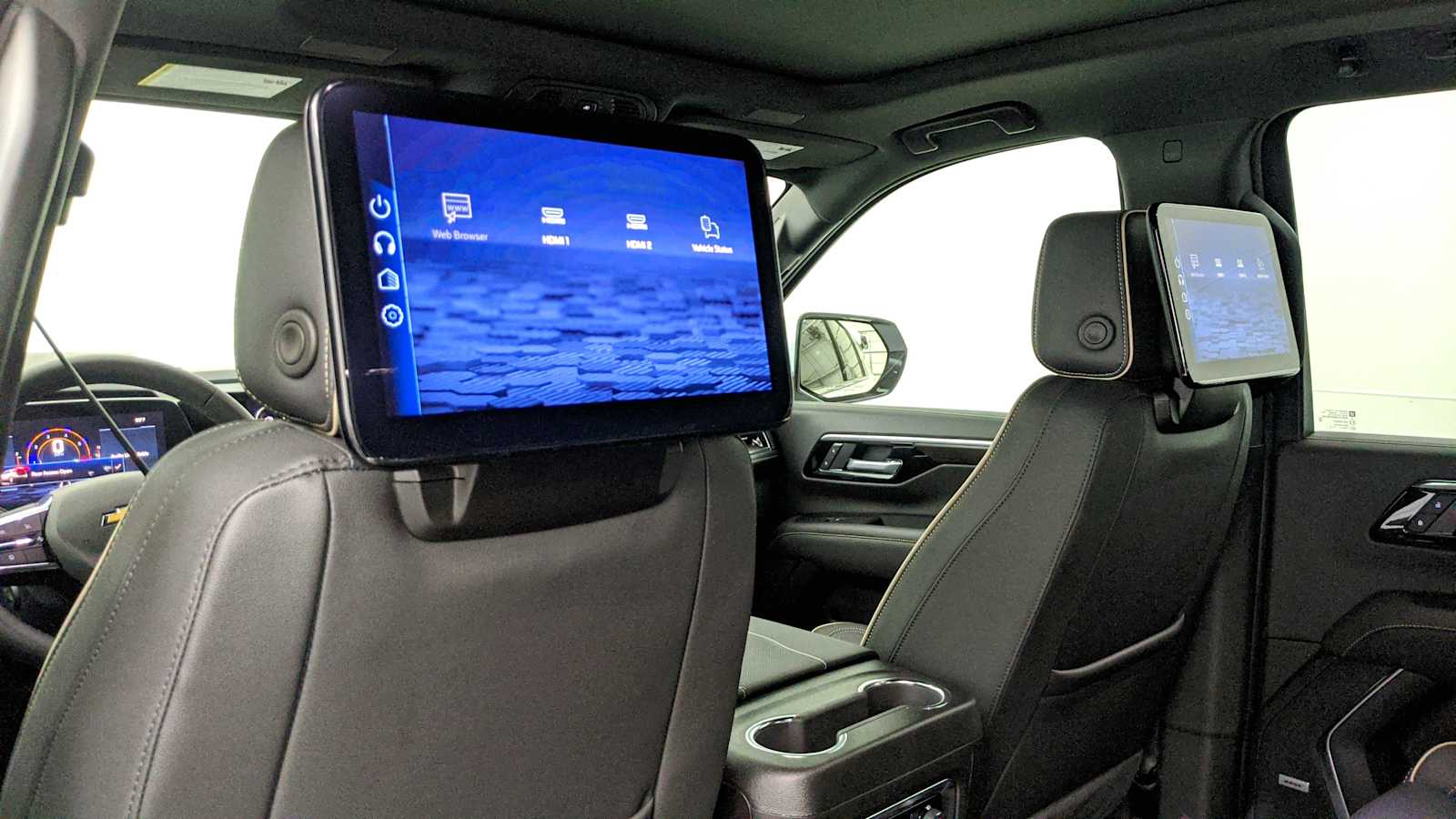 2026 Chevrolet Suburban Premier Polar White Tricoat at Crews Chevrolet