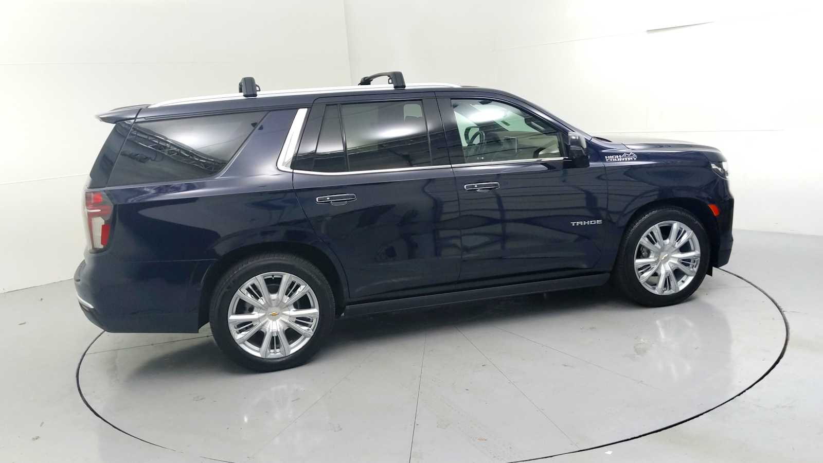 2021 Chevrolet Tahoe High Country - 10
