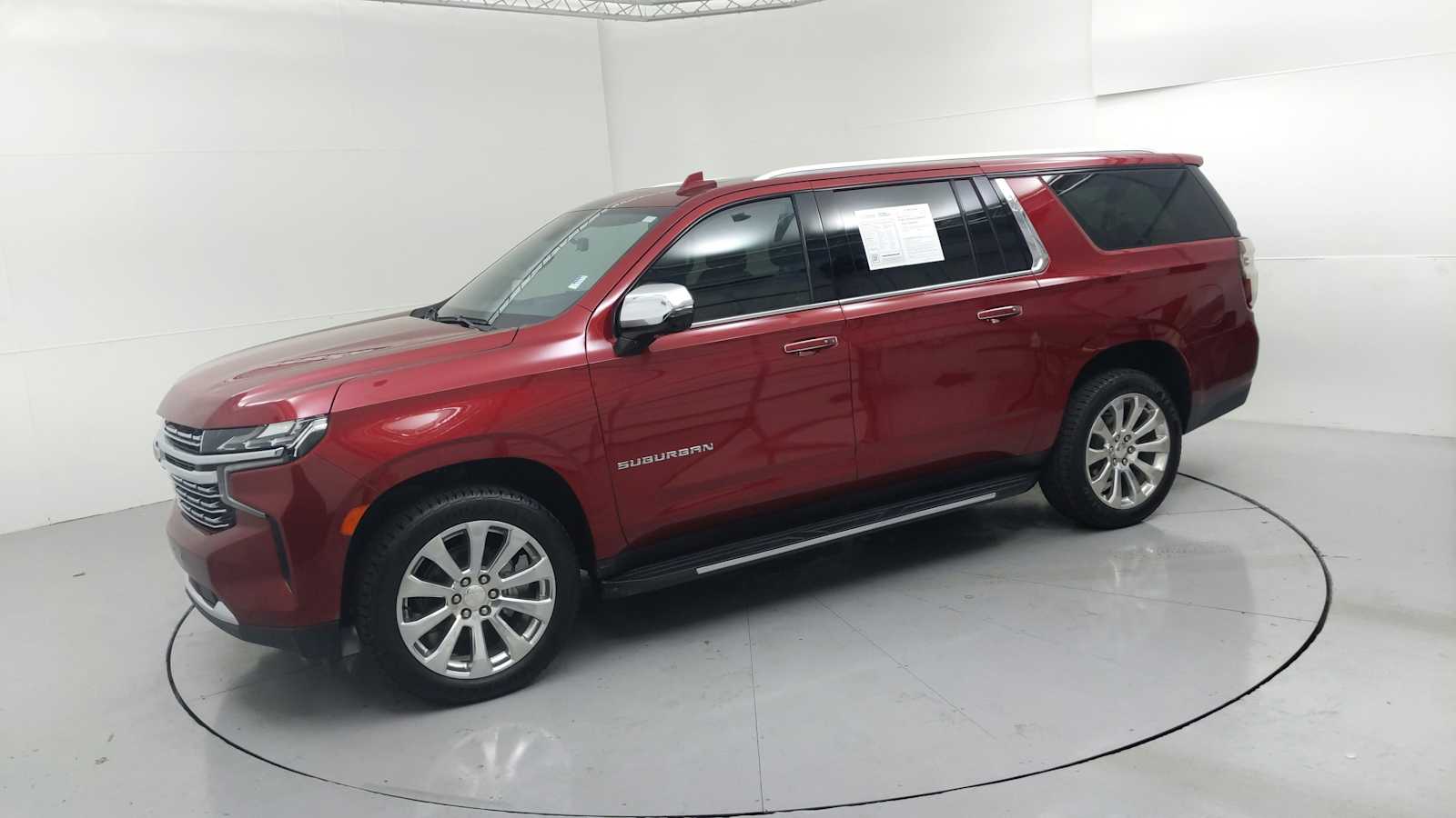 2021 Chevrolet Suburban Premier - 4