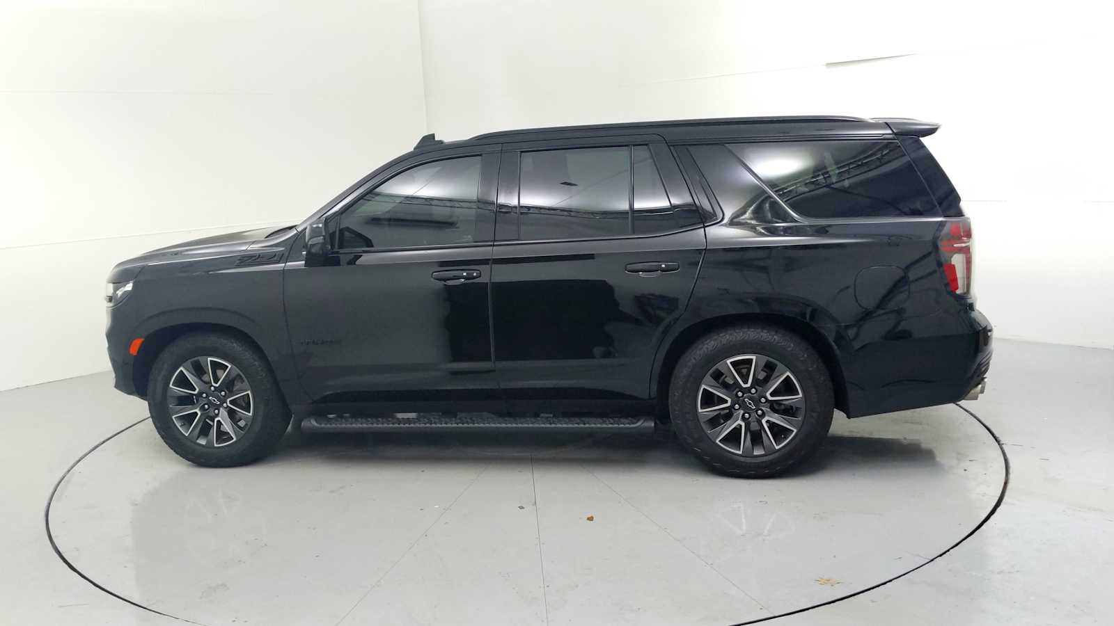 2023 Chevrolet Tahoe Z71 - 5