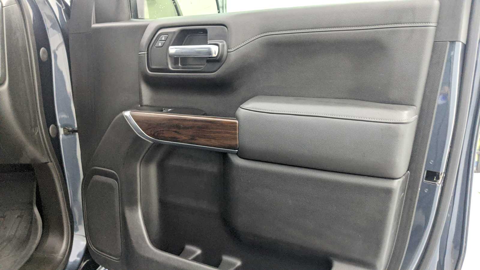 2021 GMC Sierra 1500 SLT Dark Sky Metallic at Crews Chevrolet
