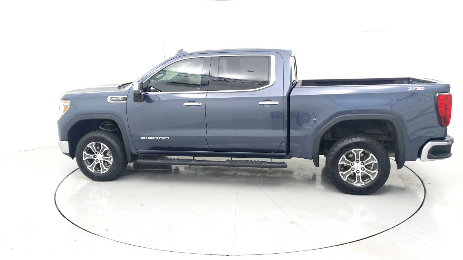 2021 GMC Sierra 1500 SLT Dark Sky Metallic at Crews Chevrolet
