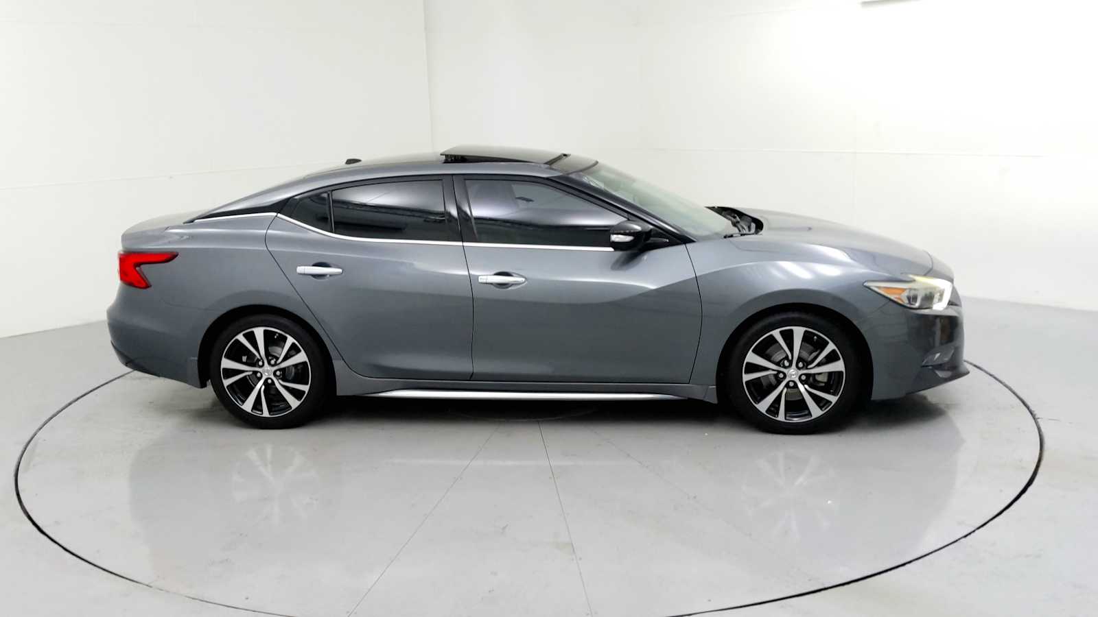 2018 Nissan Maxima Platinum - 10