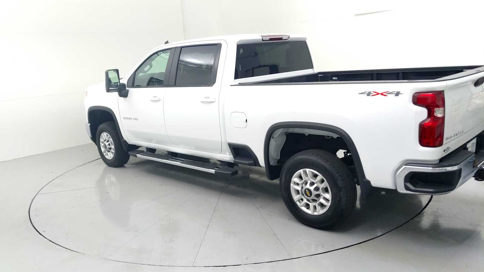 2025 Chevrolet Silverado 2500HD LT - 6