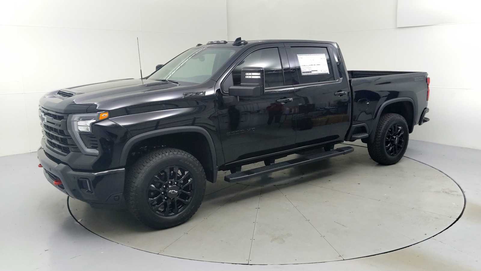 2026 Chevrolet Silverado 2500HD LTZ - 3