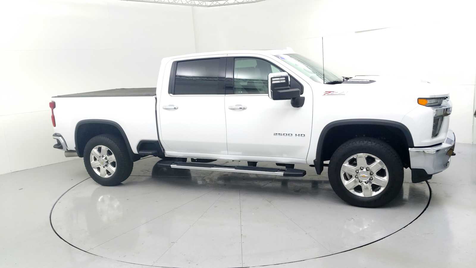 2022 Chevrolet Silverado 2500HD LTZ - 11