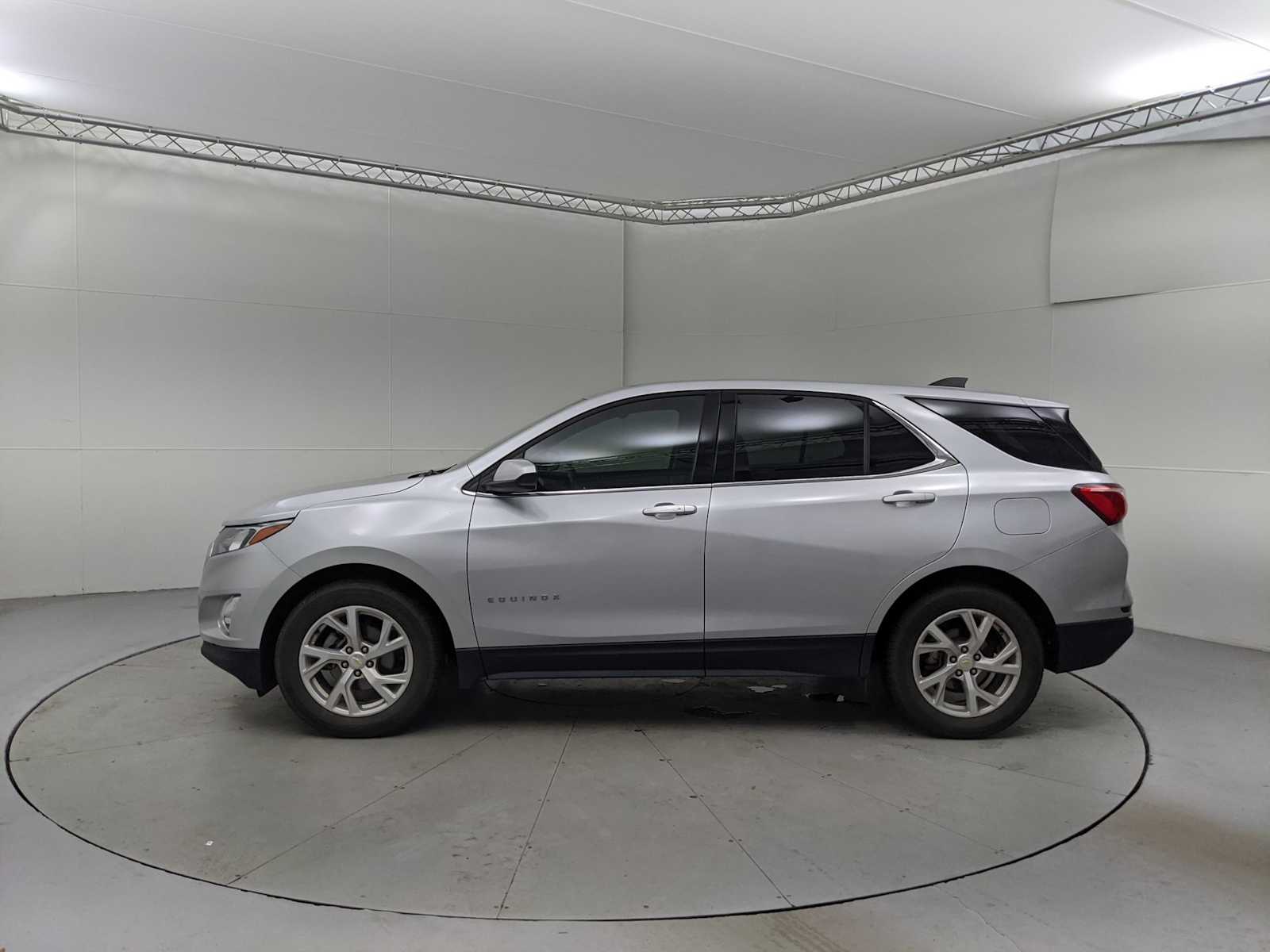 2020 Chevrolet Equinox LT - 3