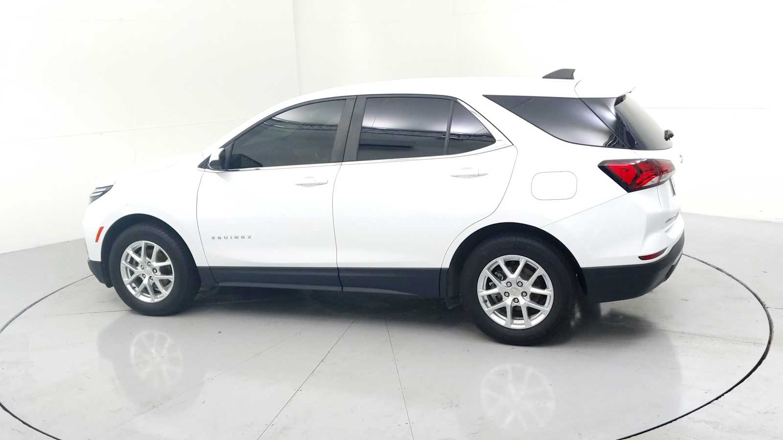 2022 Chevrolet Equinox LT - 5