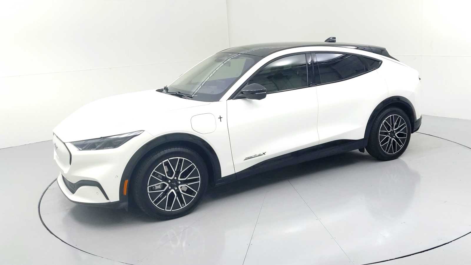 2024 Ford Mustang Mach-E Premium - 3