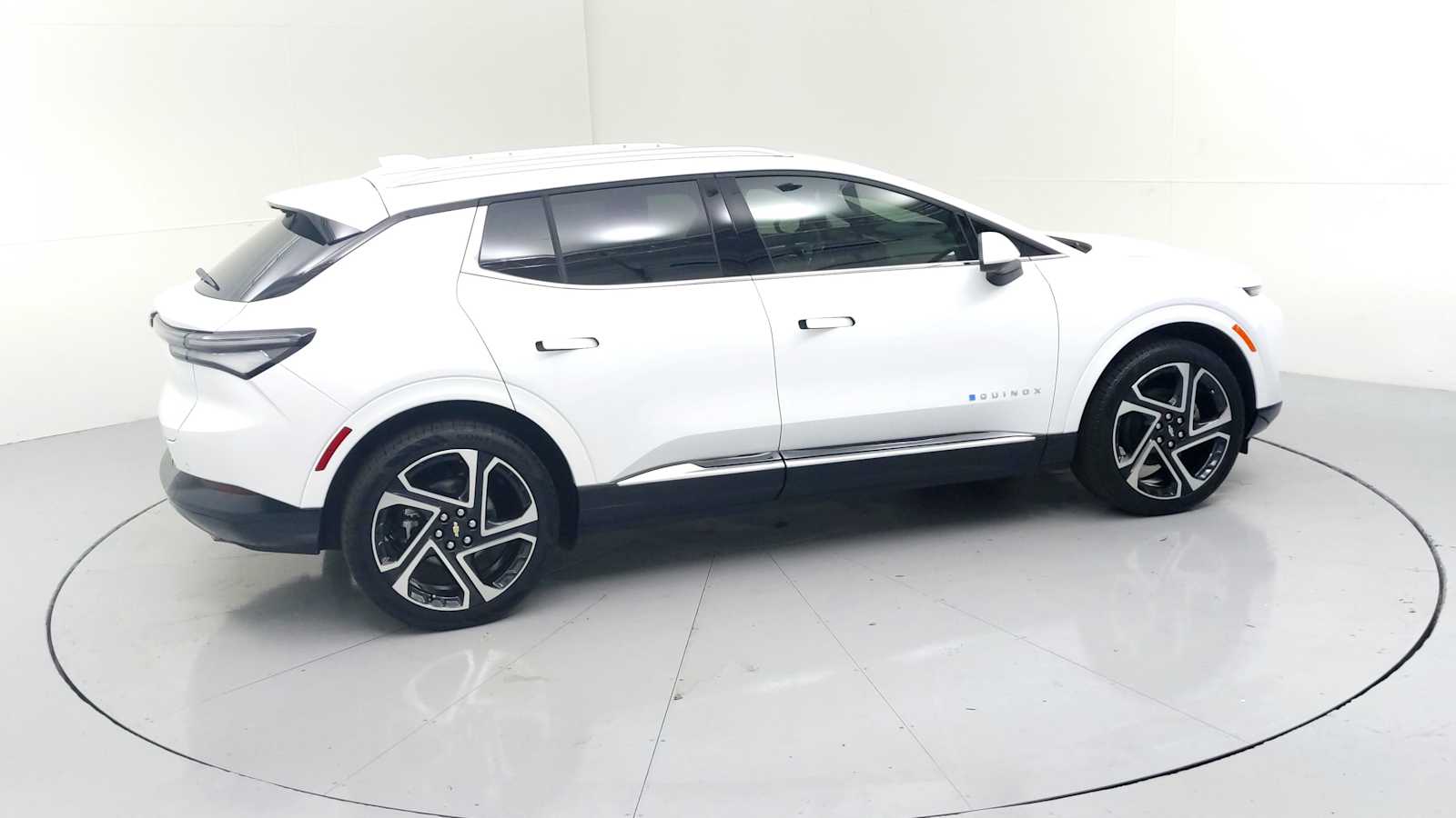 2026 Chevrolet Equinox EV LT2 w/PDE - 10