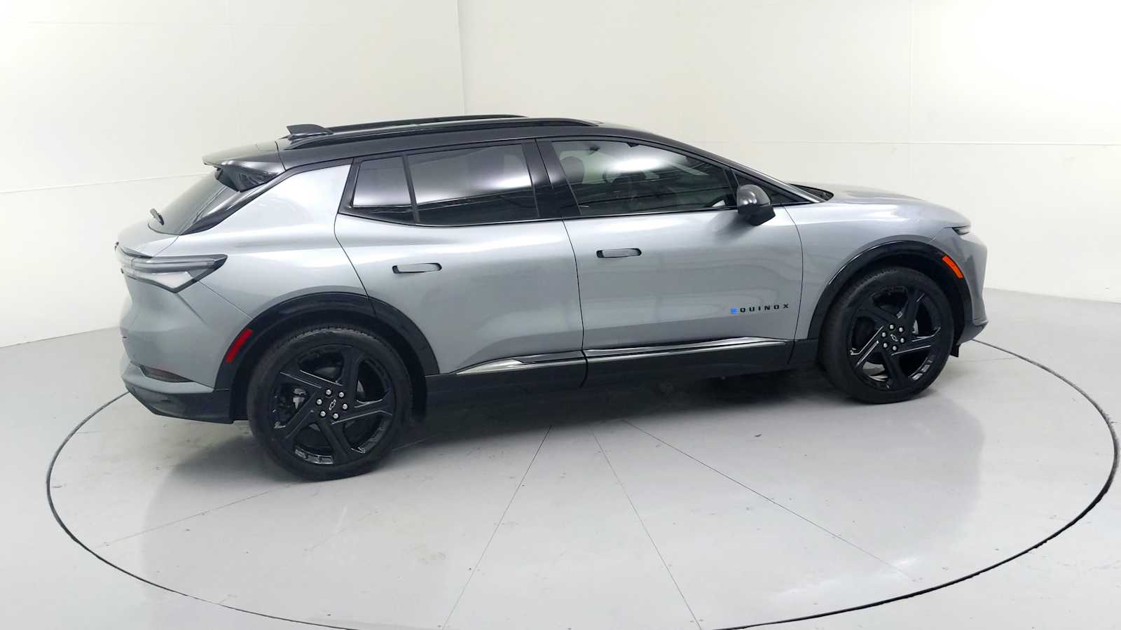 2026 Chevrolet Equinox EV RS - 10