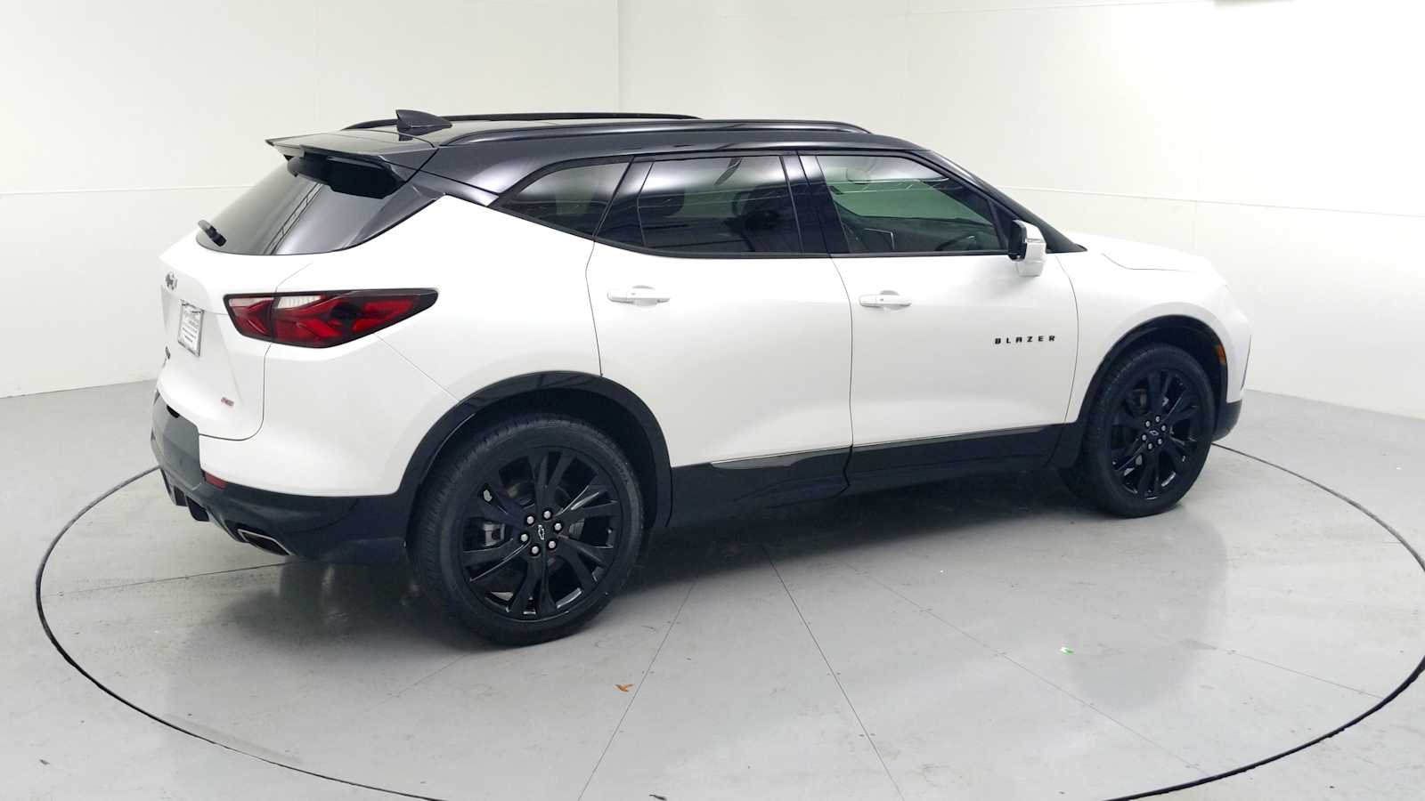 2022 Chevrolet Blazer RS Iridescent Pearl Tricoat at Crews Chevrolet