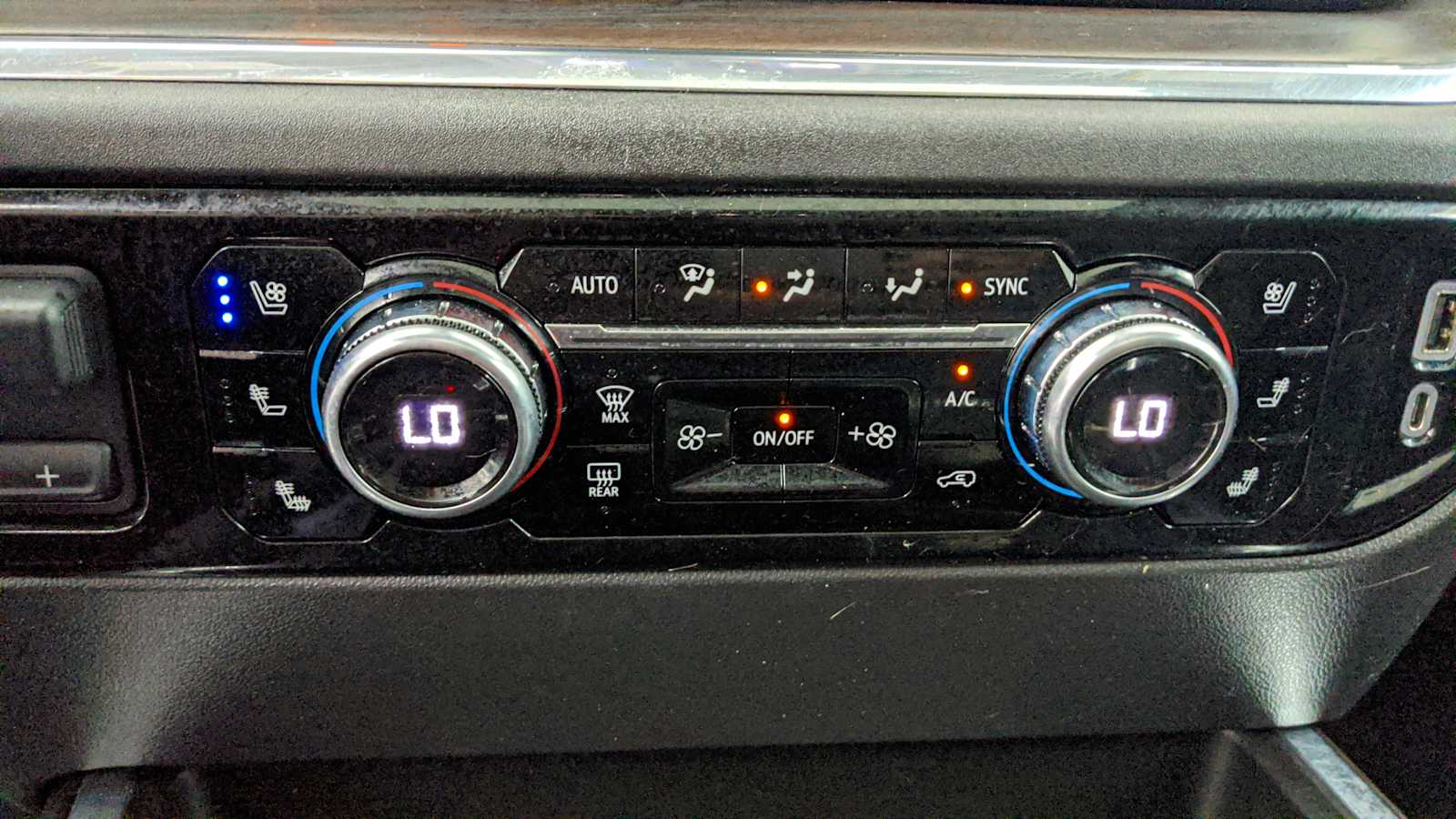 2023 GMC Sierra 1500 SLT Pacific Blue Metallic at Cooper Chevrolet GMC