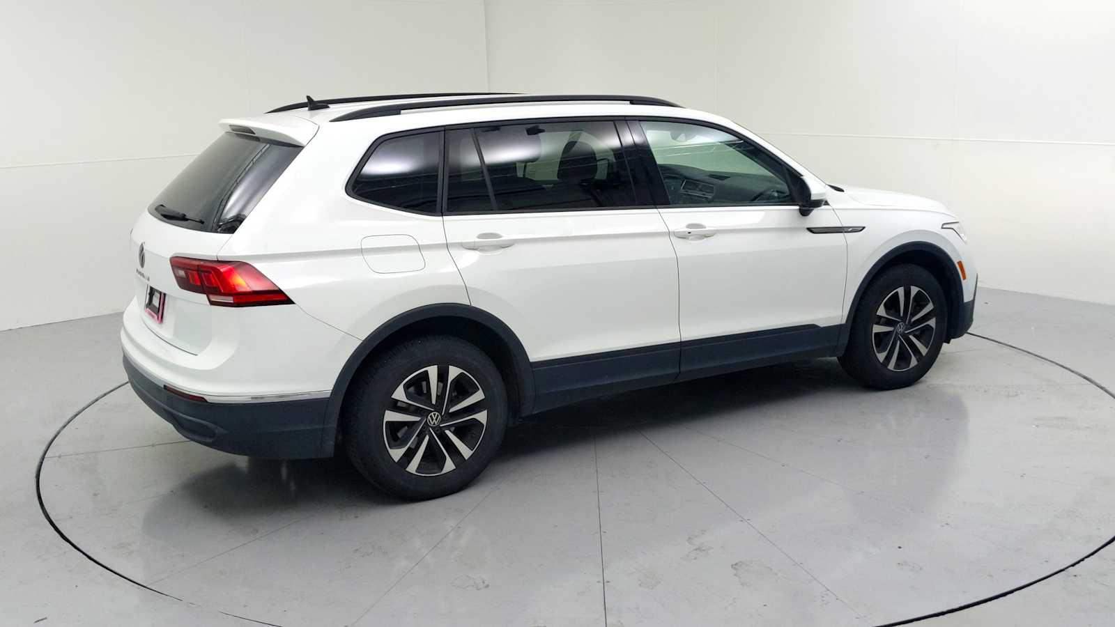 2024 Volkswagen Tiguan S Pure White at Crews Chevrolet