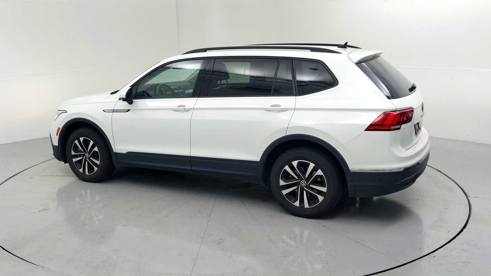 2024 Volkswagen Tiguan S Pure White at Crews Chevrolet