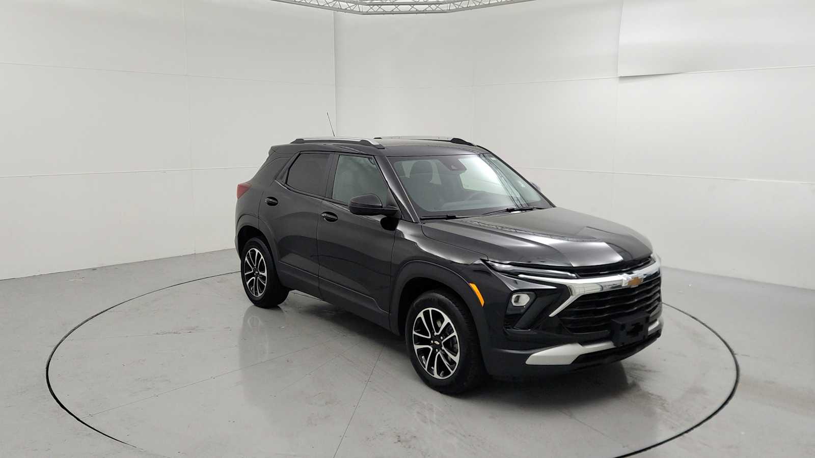 Mosaic Black Metallic 2025 Chevrolet Trailblazer SUV / Crossover Four-Wheel Drive 9-Speed Automatic