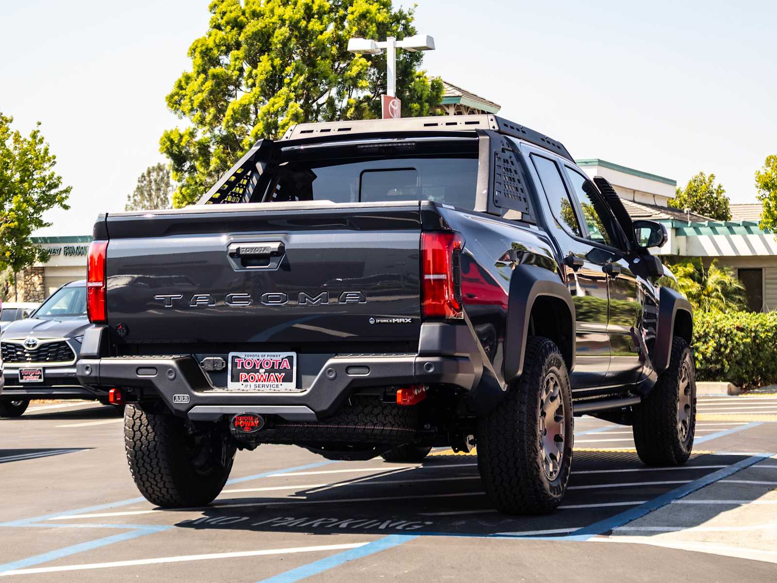 2025 Toyota Tacoma Trailhunter Double Cab photo 11