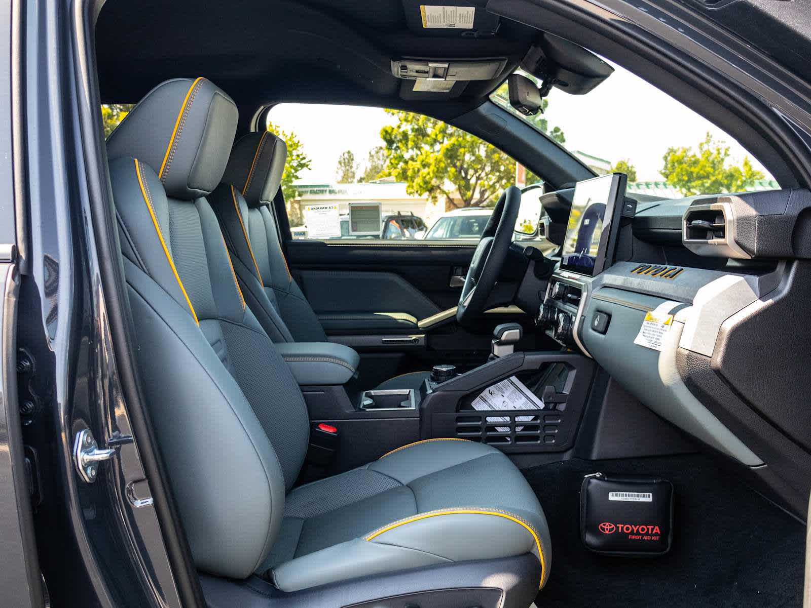 2025 Toyota Tacoma Trailhunter Double Cab photo 31