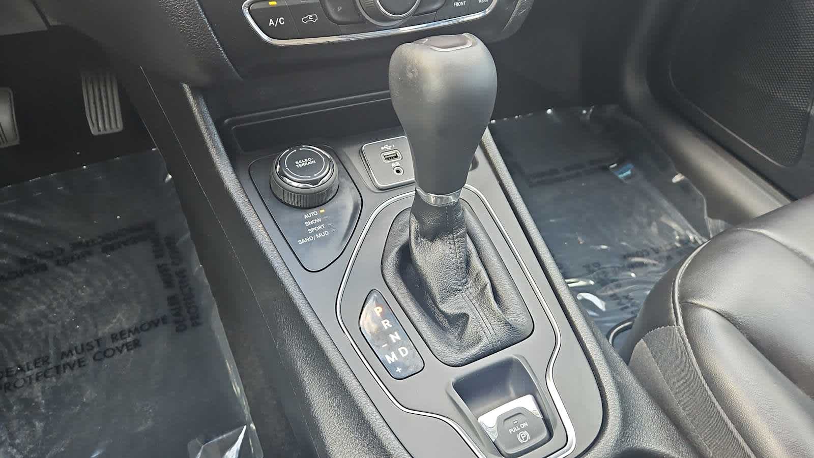 2021 Jeep Cherokee Latitude Plus - Photo 21